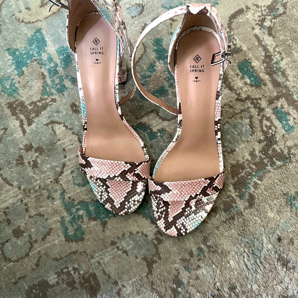 Snakeskin Open Toe Platform Heels